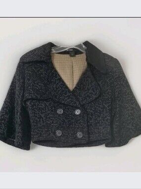 BIZZ Cropped Double Breasted  Black Jacquard- Brocade Jacket Bell Sleeve  Small